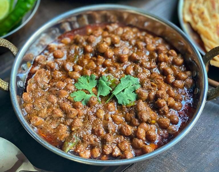 Pindi Chana (Moti Mahal)