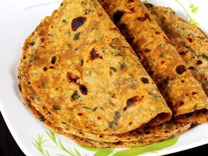 Vegetable Paratha (Moti Mahal)